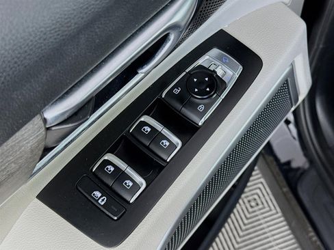 Certified 2022 Kia Telluride EX w/ EX Premium Package image 20