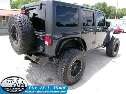 Used 2017 Jeep Wrangler Unlimited Sport AWD/4WD image 5