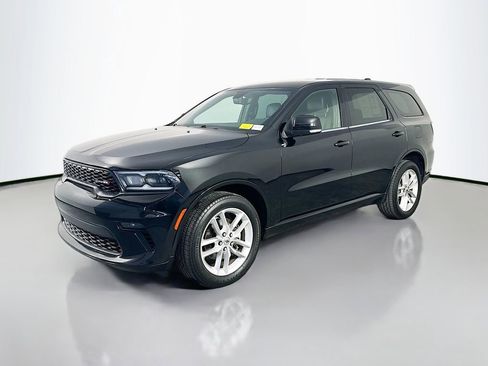 Used 2021 Dodge Durango GT image 3