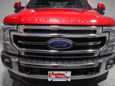 Used 2022 Ford F250 Lariat w/ Lariat Ultimate Package image 4