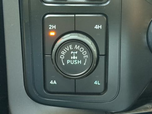 Certified 2025 Ford F150 Lariat w/ Equipment Group 501A Mid AWD/4WD image 63