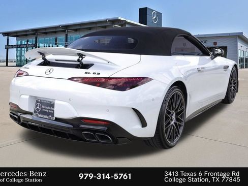 Certified 2022 Mercedes-Benz SL 63 AMG 4MATIC image 12