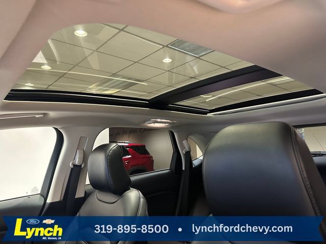 Used 2023 Ford Edge SEL w/ Convenience Package AWD/4WD image 4