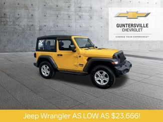 Used 2021 Jeep Wrangler Sport AWD/4WD video 1