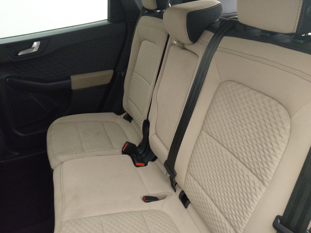 Used 2020 Ford Escape SE FWD image 18