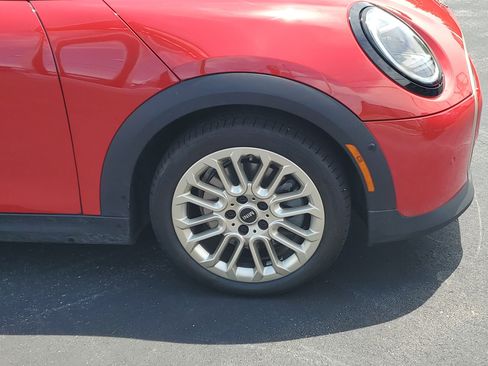 Used 2025 MINI Cooper S FWD image 5