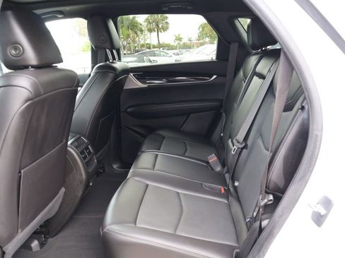 Used 2024 Cadillac XT5 Premium Luxury FWD image 41