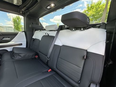 New 2025 GMC Hummer EV 2X image 41