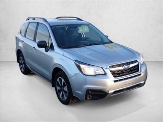 Used 2018 Subaru Forester 2.5i w/ Alloy Wheel Package AWD/4WD video 4
