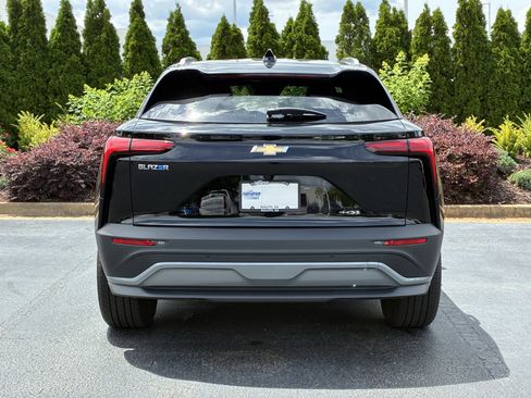 Used 2026 Chevrolet Blazer EV LT FWD image 7