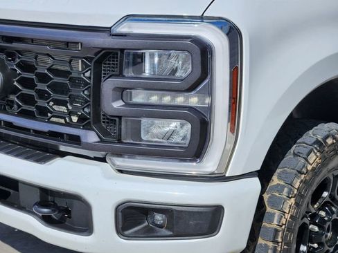 Used 2024 Ford F250 XL w/ STX Appearance Package AWD/4WD image 10