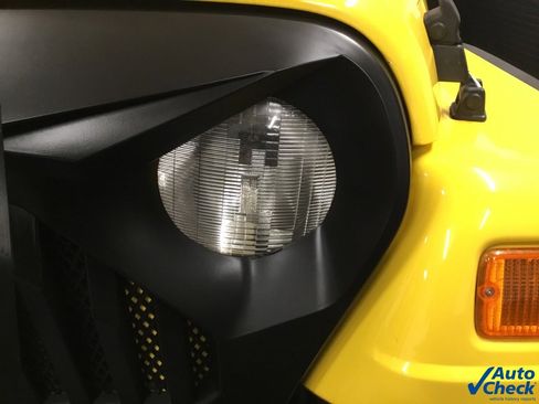 Used 2000 Jeep Wrangler Sport image 30