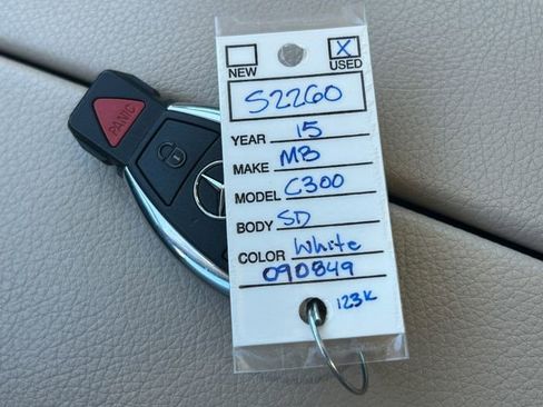 Used 2015 Mercedes-Benz C 300 C 300 image 32