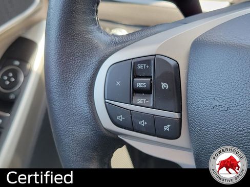 Certified 2022 Ford Explorer XLT image 29