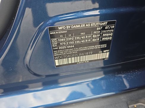 Used 2020 Mercedes-Benz GLA 250 4MATIC w/ Premium Package image 35