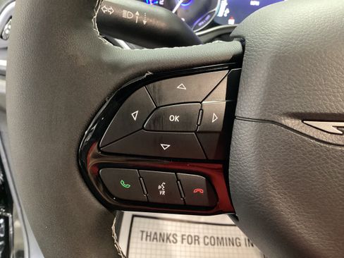 New 2027 Chrysler Pacifica Limited AWD/4WD image 23