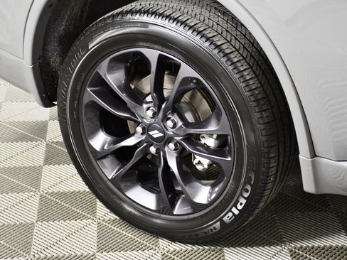 Used 2025 Dodge Durango GT AWD/4WD image 43