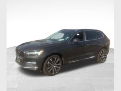 Used 2023 Volvo XC60 B6 Ultimate w/ Climate Package