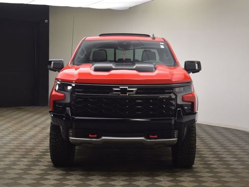 Used 2023 Chevrolet Silverado 1500 ZR2 image 24