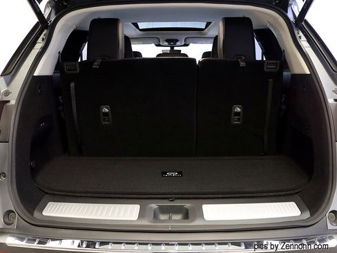 Used 2023 INFINITI QX60 Sensory w/ Cargo Package image 29