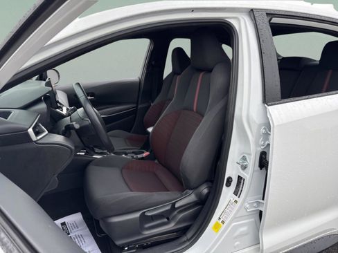 Certified 2024 Toyota Corolla SE image 26