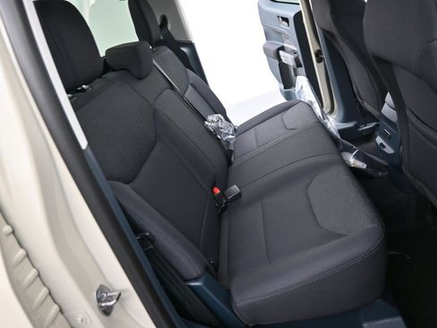 New 2025 Ford Maverick XL w/ 4K Tow Package image 26