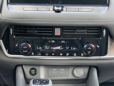 New 2026 Nissan Rogue Platinum w/ Platinum Premium Package AWD/4WD image 5