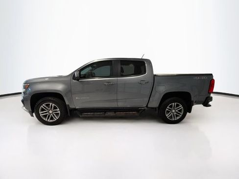 Used 2022 Chevrolet Colorado W/T w/ Custom Special Edition AWD/4WD image 4