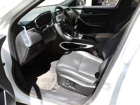 Used 2023 Jaguar F-PACE S AWD/4WD image 18