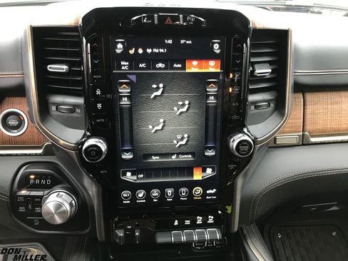 Certified 2020 RAM 1500 Limited image 23