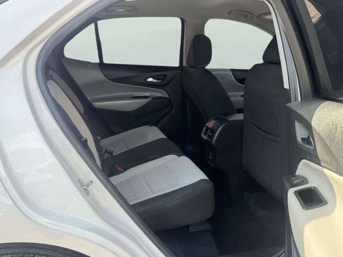 Used 2023 Chevrolet Equinox LS w/ LS Convenience Package FWD image 41