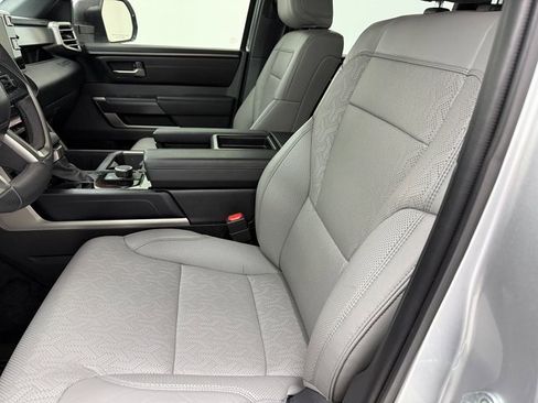 Used 2025 Toyota Tundra SR5 w/ SR5 Premium Package image 27