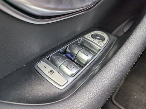 Used 2023 Mercedes-Benz E 350 Sedan image 21