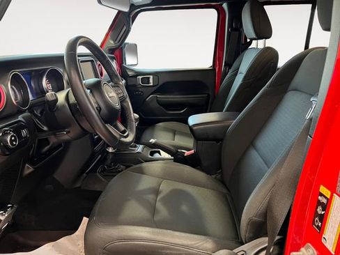 Used 2023 Jeep Gladiator Willys image 7