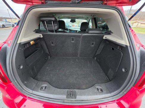 Used 2019 Buick Encore Essence w/ Experience Buick Package image 19