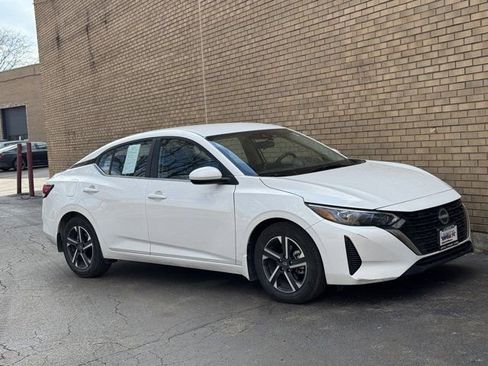 Used 2024 Nissan Sentra SV w/ All-Weather Package image 3