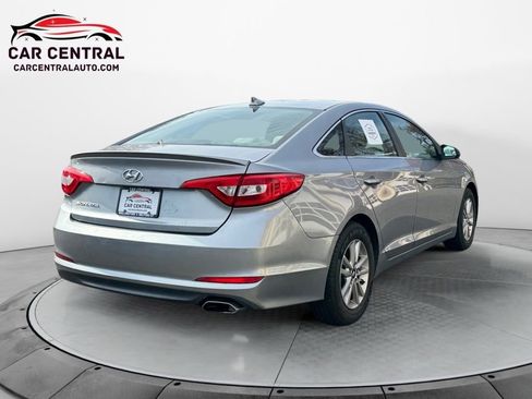 Used 2016 Hyundai Sonata SE image 5
