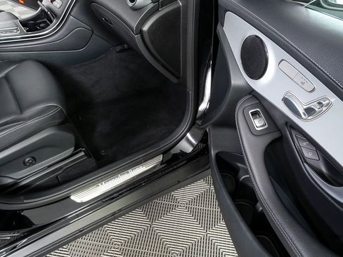 Used 2022 Mercedes-Benz GLC 300 4MATIC Coupe image 23
