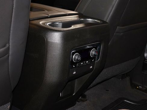 Used 2021 Chevrolet Tahoe High Country image 23