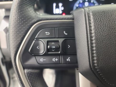 Used 2025 Toyota 4Runner SR5 image 26