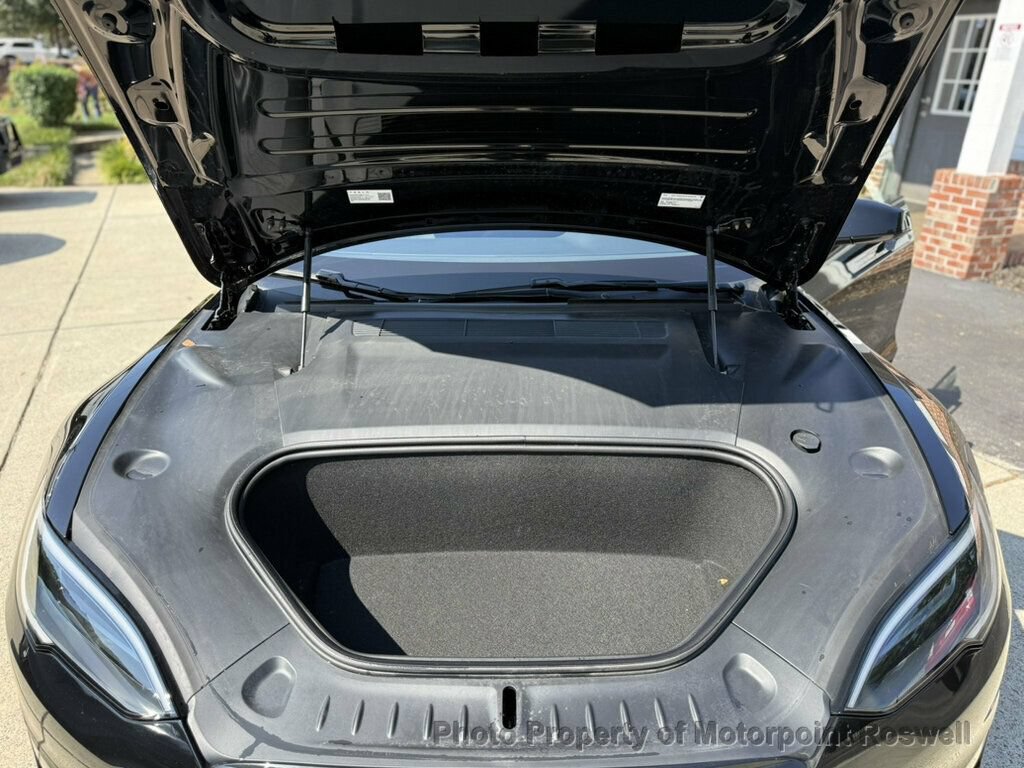 Used 2026 Tesla Model S AWD/4WD image 9