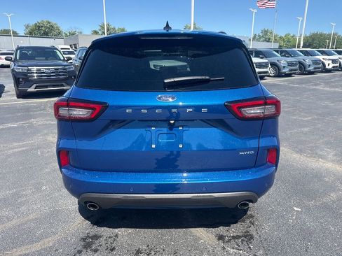 Used 2023 Ford Escape ST-Line w/ Tech Pack #1 AWD/4WD image 8