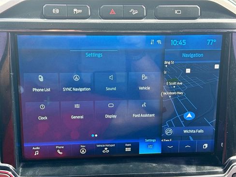 Used 2022 Ford F250 Lariat w/ Lariat Value Package AWD/4WD image 18