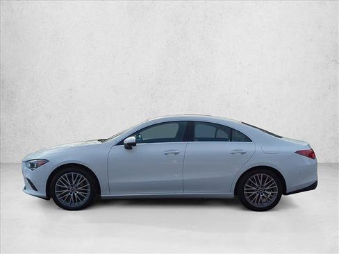 Used 2023 Mercedes-Benz CLA 250 4MATIC w/ Premium Package image 8