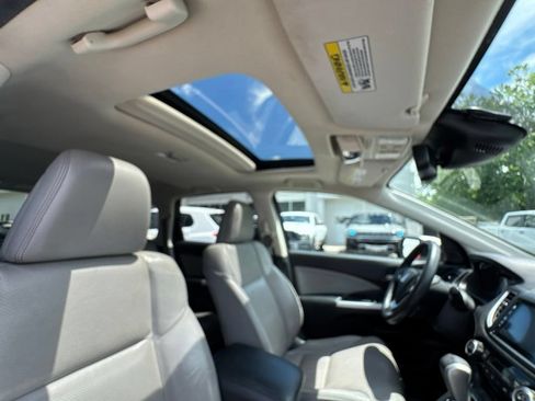 Used 2016 Honda CR-V Touring image 41