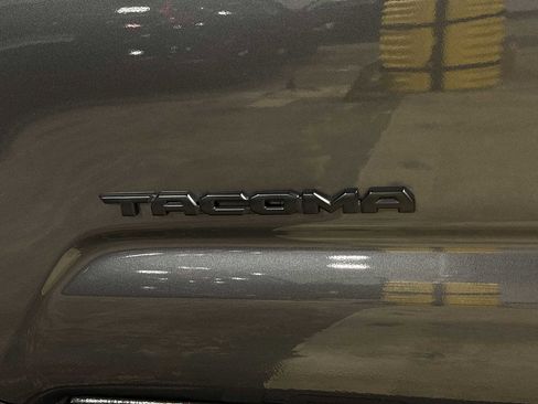 Used 2023 Toyota Tacoma TRD Sport image 25