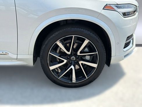 Certified 2023 Volvo XC90 B6 Plus w/ Protection Package Premier AWD/4WD image 11