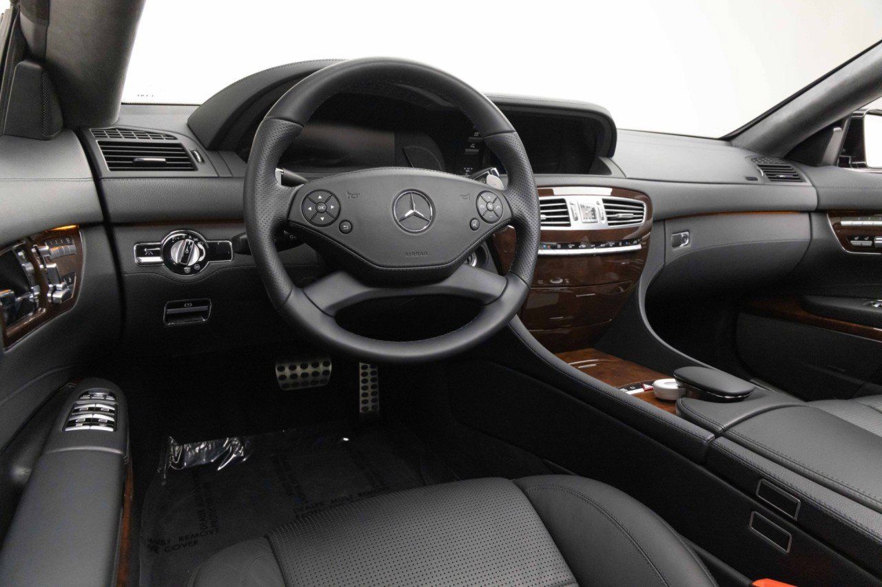 Used 2011 Mercedes-Benz CL 63 AMG image 6
