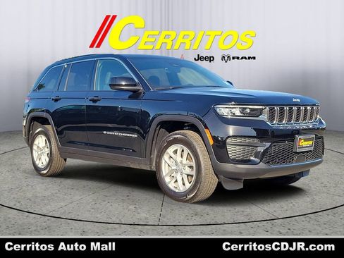 New 2026 Jeep Grand Cherokee Laredo X AWD/4WD image 1