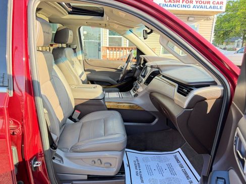 Used 2017 GMC Yukon Denali w/ Open Road Package AWD/4WD image 53